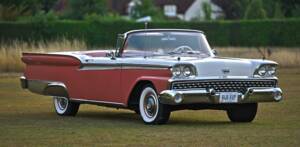 Bild 8/50 von Ford Fairlane 500 Skyliner (1959)