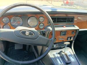 Image 24/50 of Jaguar XJ6 3.2 Sovereign (1983)