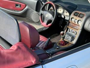 Imagen 6/25 de MG F 1.8i 75 LE (1999)