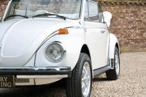 Image 37/50 of Volkswagen Käfer 1303 &quot;Champagne Edition&quot; (1977)