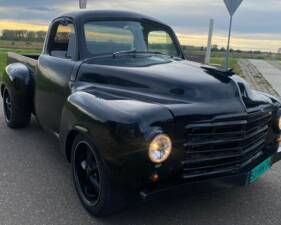 Obraz 7/8 pojazdu Studebaker V8 DeLuxe (1959)