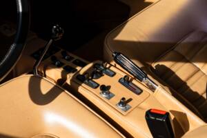Image 19/27 of Ferrari 512 BBi (1984)