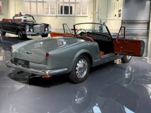 Bild 13/33 von Lancia Aurelia B24 Convertibile (1958)