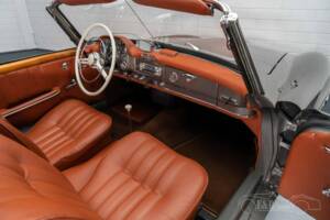 Image 9/19 de Mercedes-Benz 190 SL (1962)