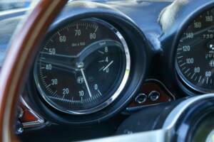 Bild 18/50 von Alfa Romeo Giulia 1300 GT Junior (1972)