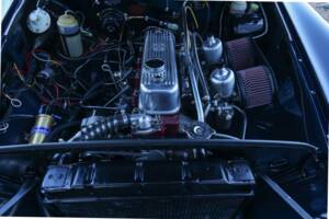 Image 34/50 de MG MGB (1966)