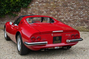 Afbeelding 13/50 van Ferrari Dino 246 GTS (1973)