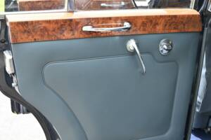 Bild 28/50 von Bentley S 3 (1962)