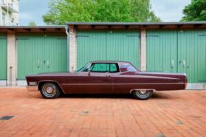 Bild 3/200 von Cadillac Coupe DeVille (1968)