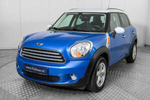 Image 17/50 of Mini Cooper Countryman (2011)