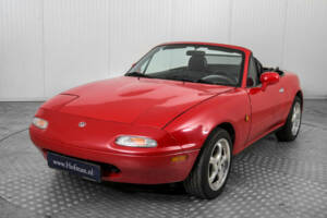 Image 18/50 of Mazda MX-5 1.8 (1994)