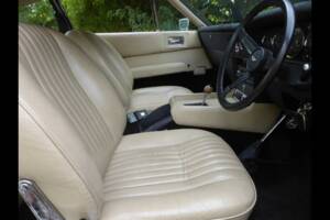 Immagine 16/24 di Aston Martin V8 (1973)