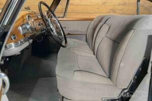 Bild 14/19 von Mercedes-Benz 300 d (1962)