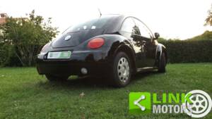 Bild 9/10 von Volkswagen New Beetle 1.9 TDI (2000)