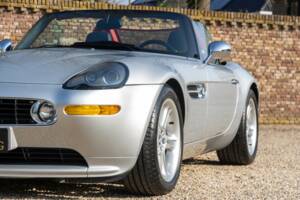 Image 38/50 of BMW Z8 (2002)