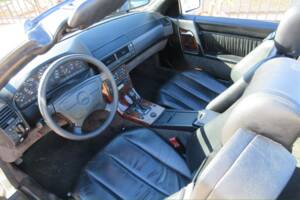 Image 10/39 of Mercedes-Benz SL 320 (1994)