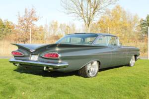 Bild 7/39 von Chevrolet Impala Sport Coupe (1959)