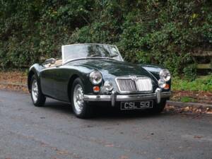 Image 1/17 of MG MGA Twin Cam (1959)