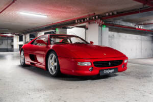 Afbeelding 7/46 van Ferrari F 355 Berlinetta (1997)