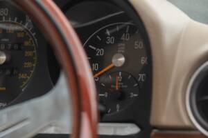 Bild 20/50 von Mercedes-Benz 350 SL (1979)