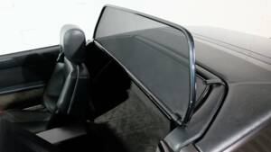 Image 22/33 de Mercedes-Benz 500 SL (1990)