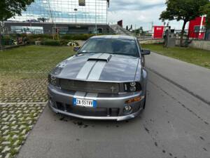 Image 2/60 of Ford Mustang GT (2005)