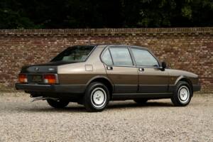 Bild 22/50 von Alfa Romeo Alfetta 2.0 (1984)