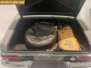 Imagen 22/33 de Mercedes-Benz 280 SL (1968)
