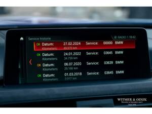 Image 30/50 of BMW M4 CS (2018)