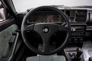 Afbeelding 16/38 van Lancia Delta HF Integrale Evoluzione I (1991)