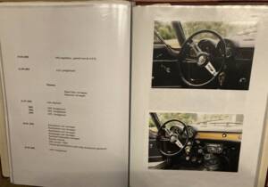 Image 11/15 of Alfa Romeo Giulia GT 1300 Junior (1971)