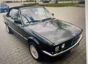 Image 1/5 of BMW 320i (1989)