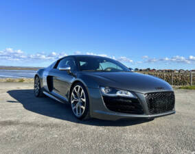 Bild 2/5 von Audi R8 V10 (2009)