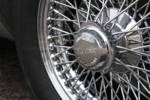 Afbeelding 10/28 van Jaguar E-Type V12 (2+2) (1971)