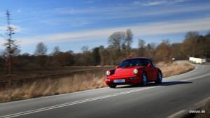 Afbeelding 32/33 van Porsche 911 Carrera 2 (1993)