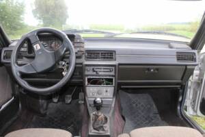 Image 2/8 of Audi 80 quattro (1983)