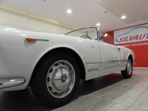 Image 10/51 de Alfa Romeo 2000 Spider (1959)
