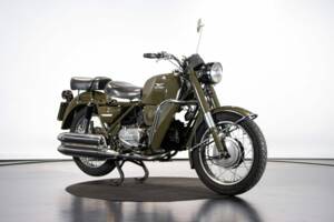 Bild 6/50 von Moto Guzzi Nuovo Falcone Militare (1973)