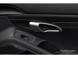 Image 34/42 de Porsche 911 Turbo S (2017)