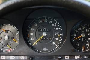 Image 40/48 of Mercedes-Benz 500 SL (1983)