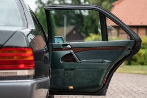 Image 44/54 of Mercedes-Benz 500 SEL (1992)