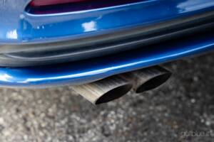Image 35/56 of BMW 323Ci (2000)