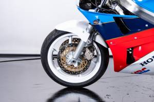 Image 10/48 of Honda DUMMY (1997)