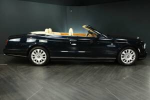 Image 6/49 de Bentley Azure (2006)