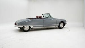 Afbeelding 2/15 van Citroën DS 21 (1968)