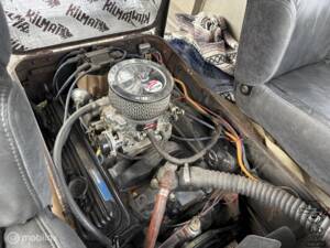 Image 14/50 of Chevrolet G-10 Van (1965)