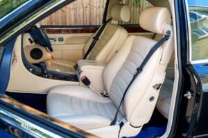 Image 22/26 of Bentley Continental R Mulliner (2001)