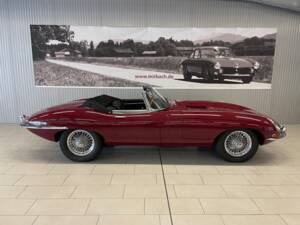 Afbeelding 7/19 van Jaguar E-Type 4.2 (1967)