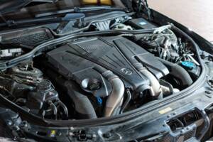 Image 23/128 de Mercedes-Benz S 500 BlueEFFICIENCY (2011)