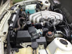 Imagen 12/20 de BMW 320i (1992)